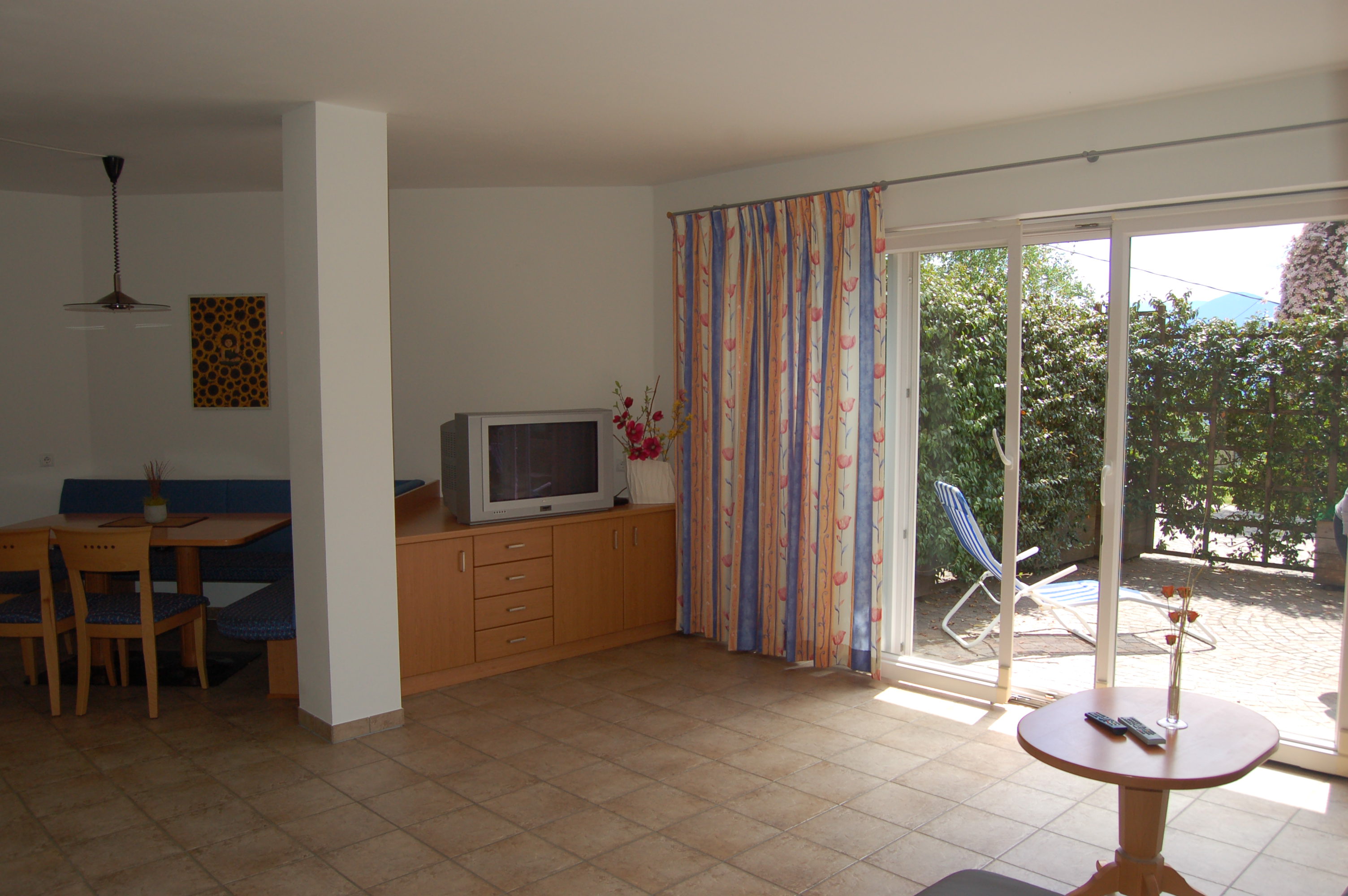 Foto :: Ferienwohnung Meran Umgebung mit 2 Schlafzimmer